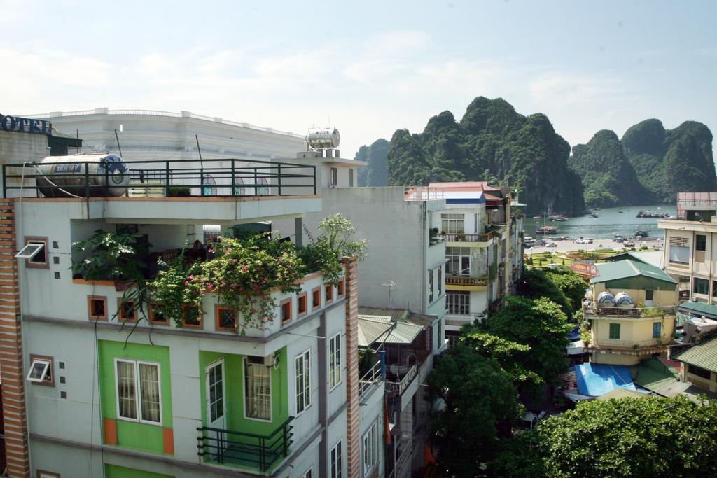 City Bay Hotel Ha Long Esterno foto