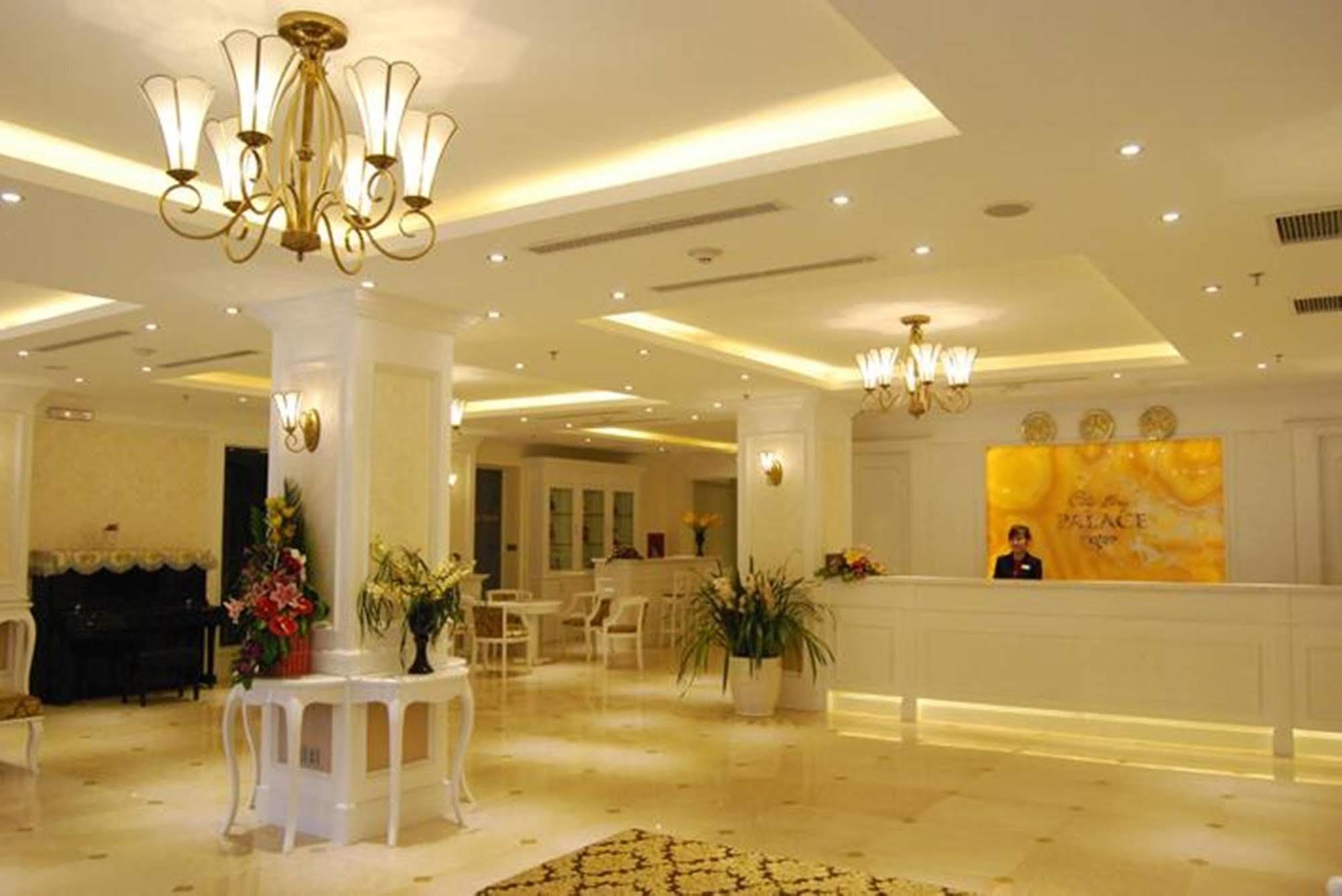 City Bay Hotel Ha Long Esterno foto