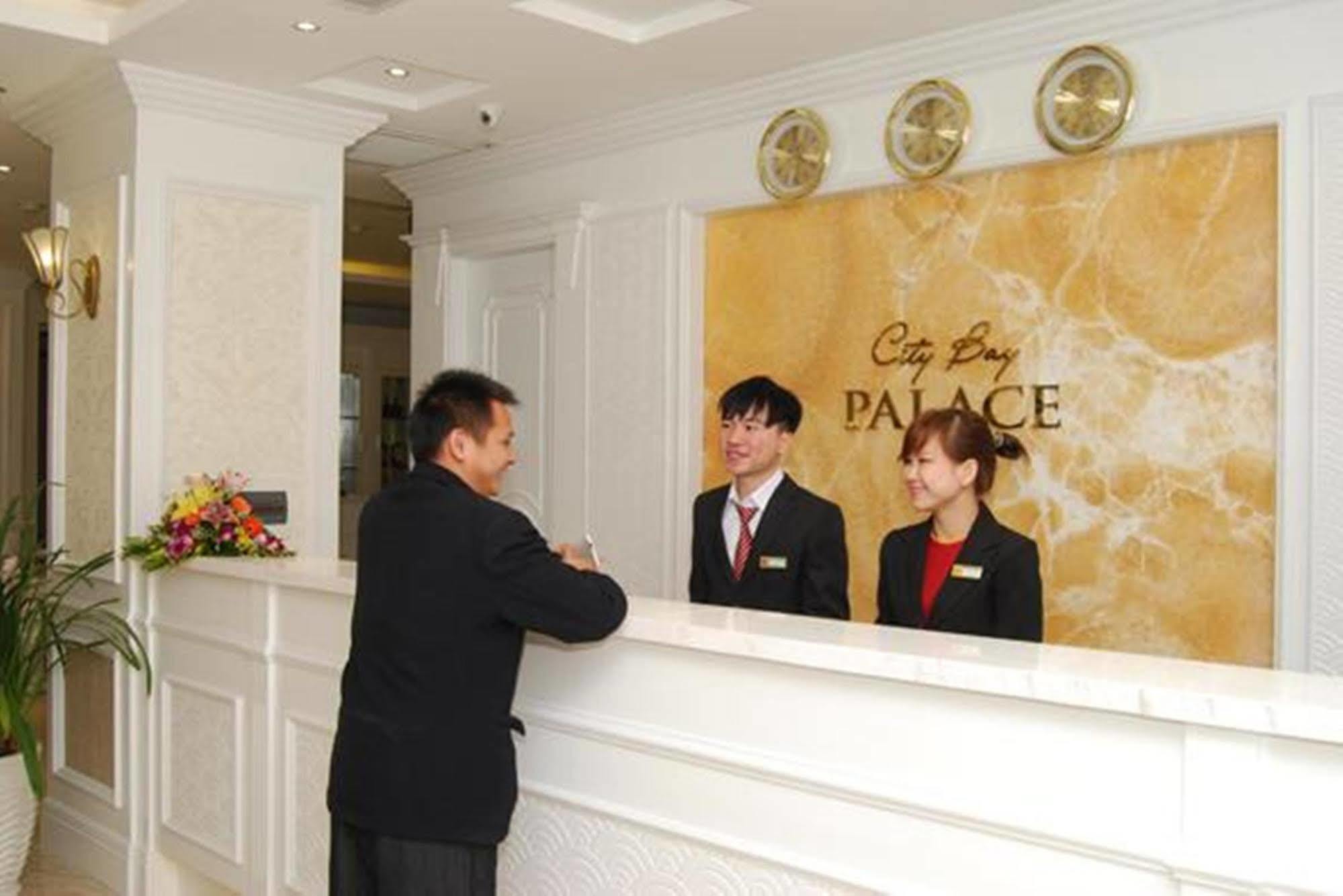 City Bay Hotel Ha Long Esterno foto