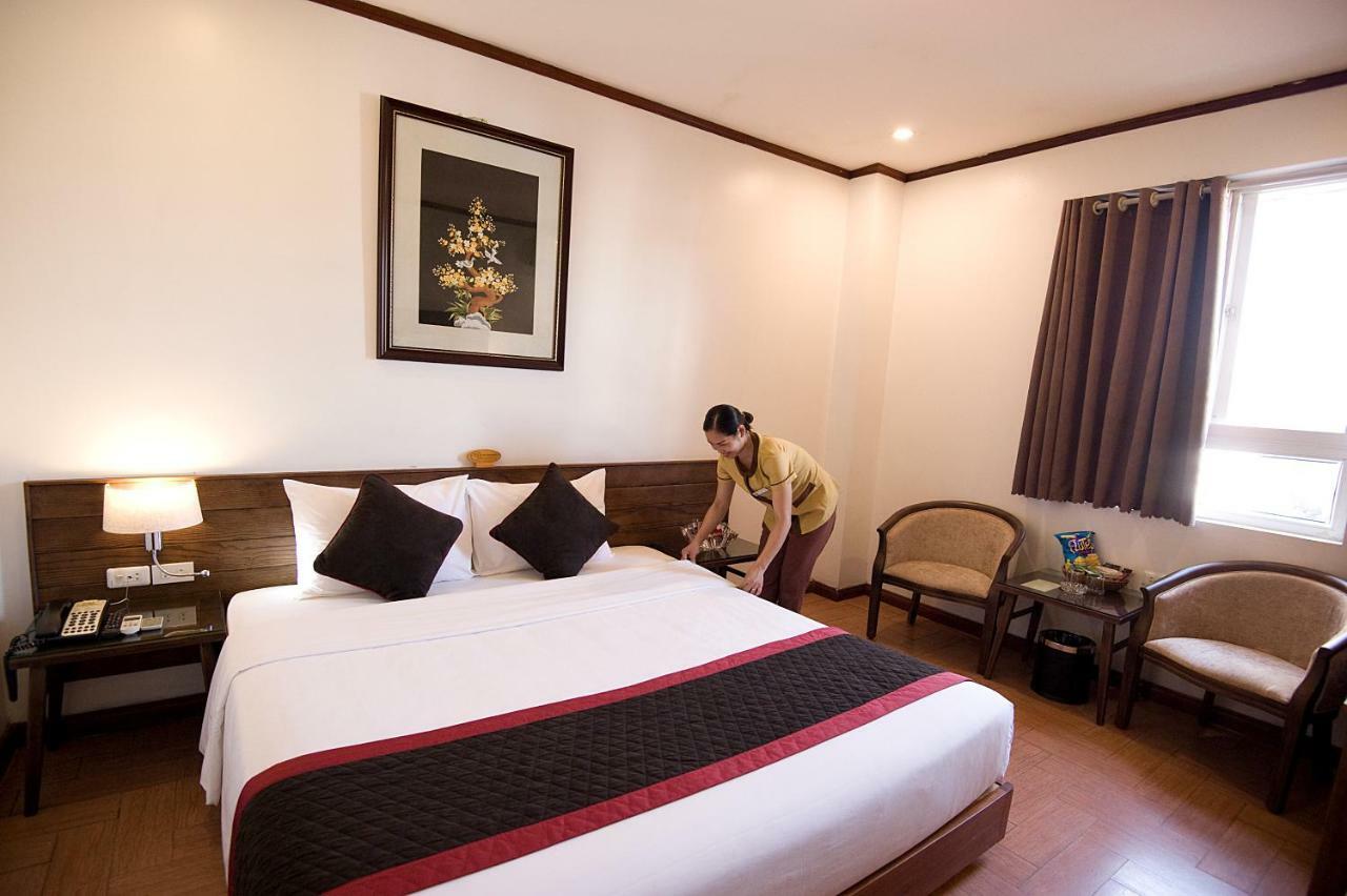 City Bay Hotel Ha Long Esterno foto