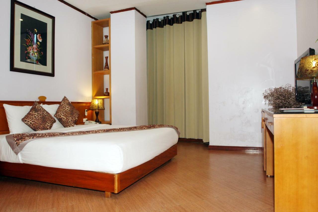 City Bay Hotel Ha Long Esterno foto